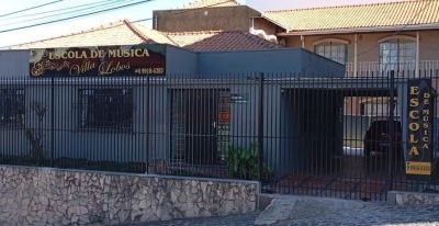 ESCOLA  DE MÚSICA VILLA-LOBOS